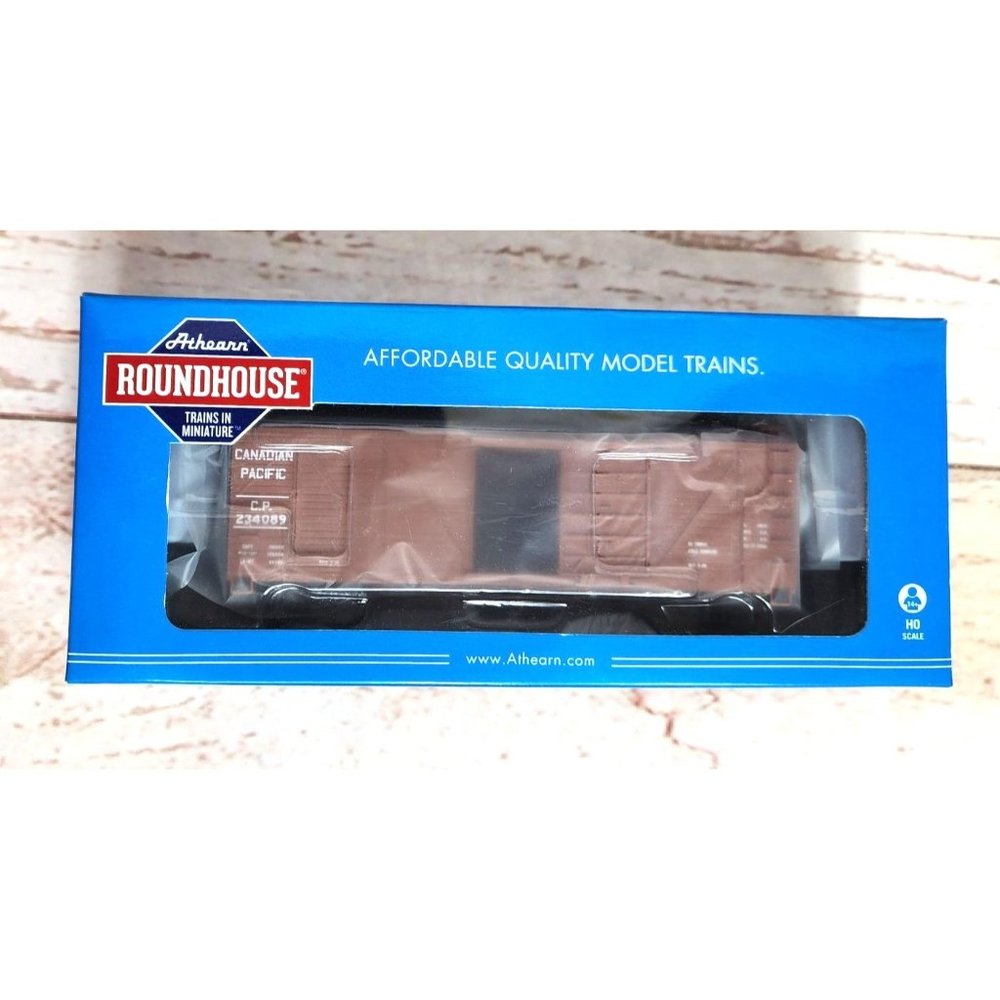 Athearn Roundhouse Canadian Pacific 40' Single Sheathed Box Car Model Train